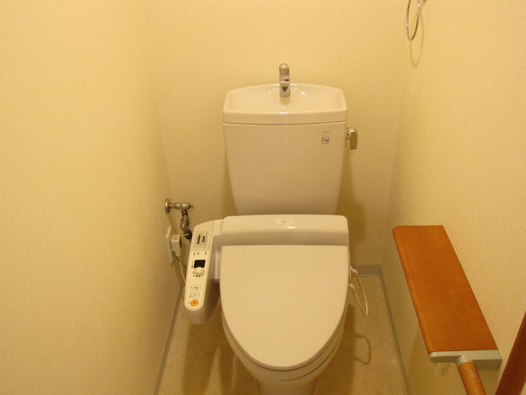 トイレ　※他のお部屋の内観です※