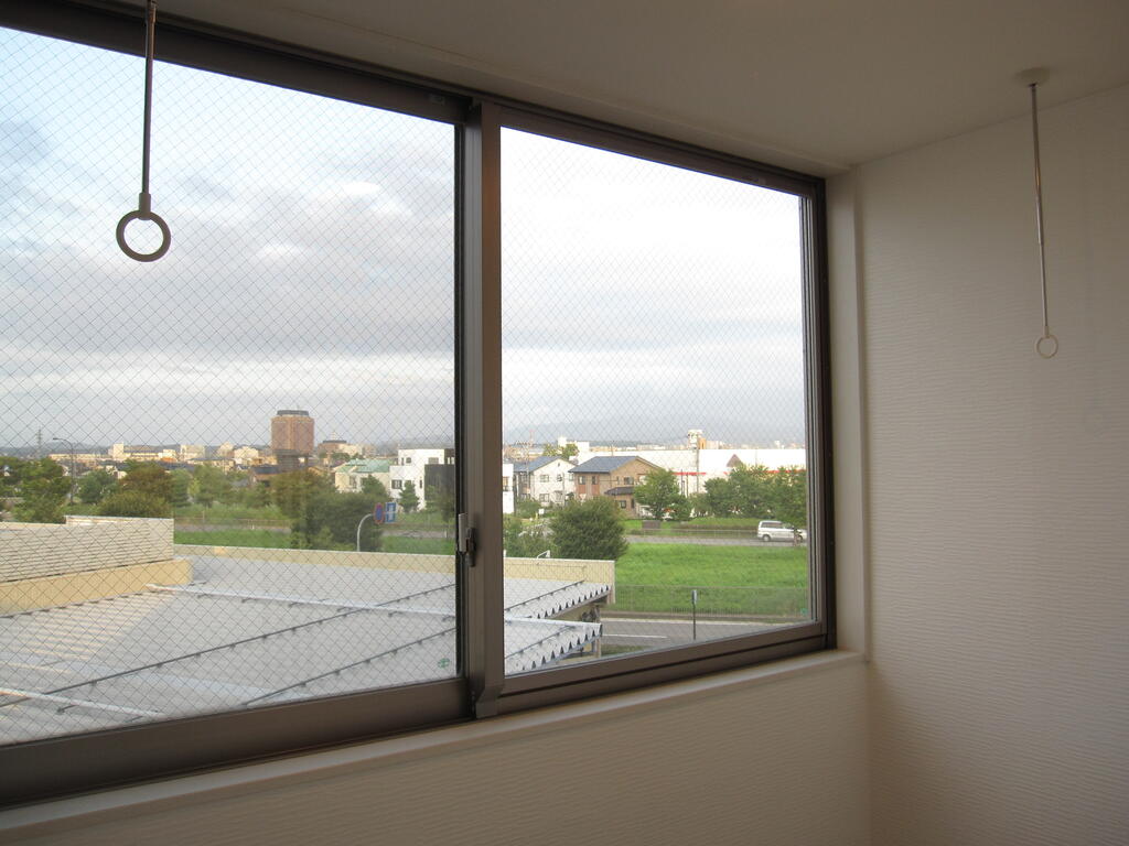 その他設備　サンルーム※他のお部屋の内観です※