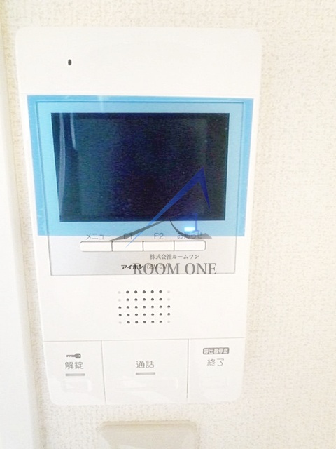 セキュリティ　モニター付きインターホンです。