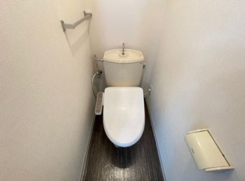 トイレ　図面と現状に相違がある場合には現状を優先