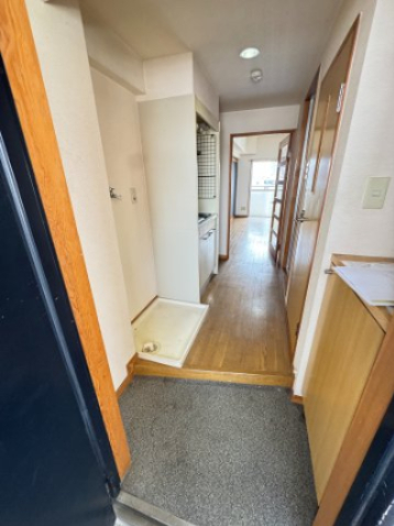 玄関　405号室の写真