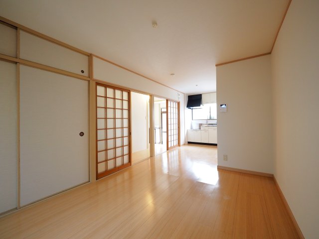 安堂寺町貸家の居間写真