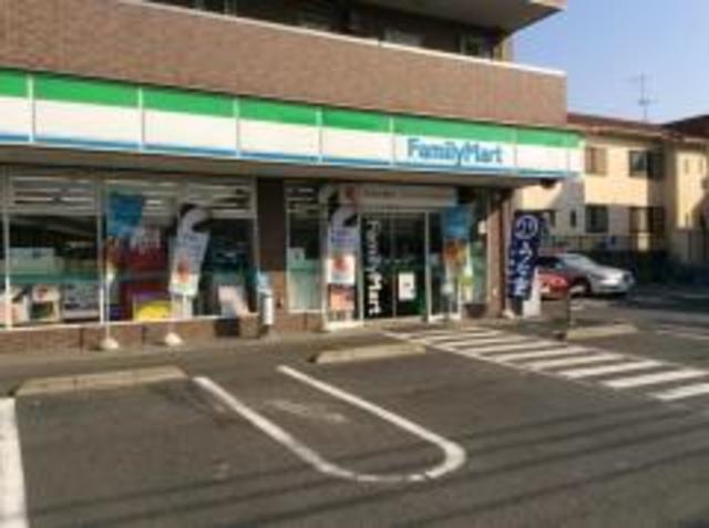 コンビニ　ファミリーマート市川二俣店（コンビニ）まで702m
