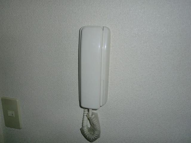セキュリティ　★ドアホンが付いています★
