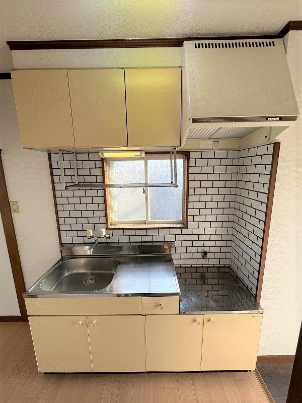 キッチン　別部屋写真使用