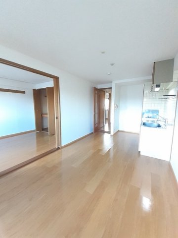 居室・リビング　居間です