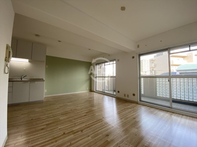 居室・リビング　クレセール阿倍野　リビング