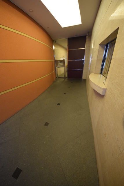 エントランス　NULL