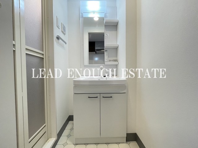 洗面設備　同施工例