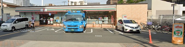 コンビニ　セブンイレブン大阪友渕町3丁目店（コンビニ）まで413m