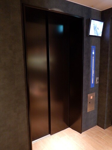 その他　エレベーター　※新築時2022年10月撮影