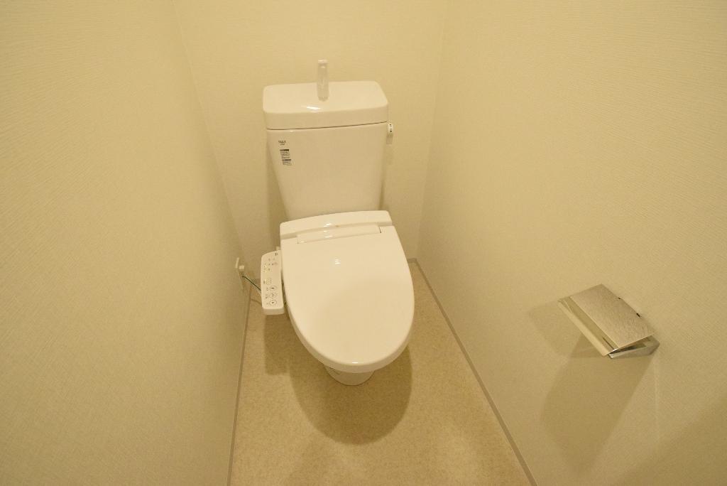 トイレ　シャワー付トイレ