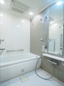 バス・シャワールーム　バス