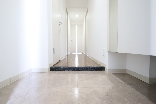 玄関　※別室の参考写真の為、現況優先です。