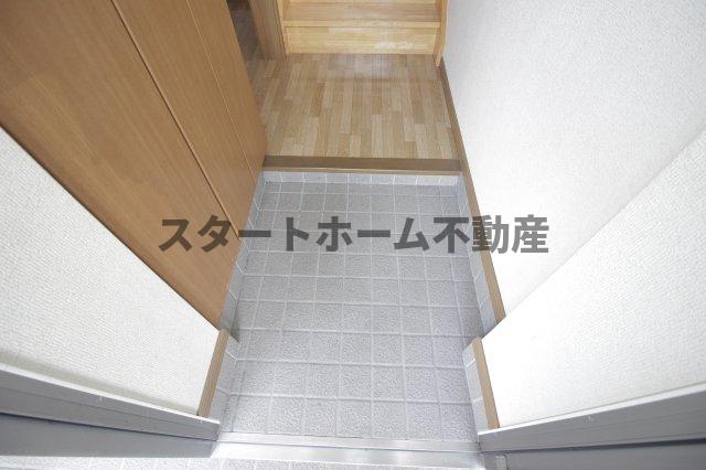 玄関　シンプルで使いやすい玄関です