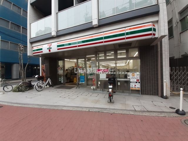 コンビニ　セブンイレブン新宿下落合3丁目店（コンビニ）まで345m