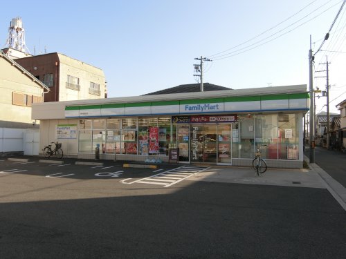 コンビニ　ファミリーマート　堺中長尾町店（コンビニ）まで328m