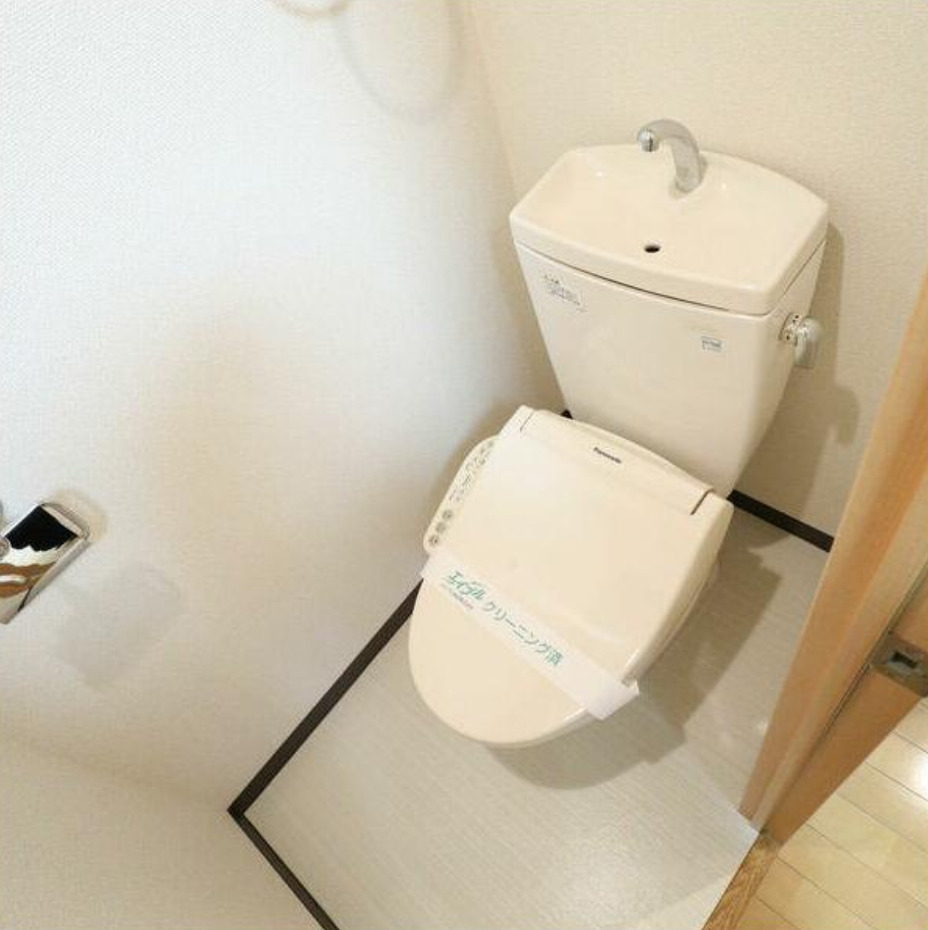 トイレ　ゆったりとした空間のトイレです