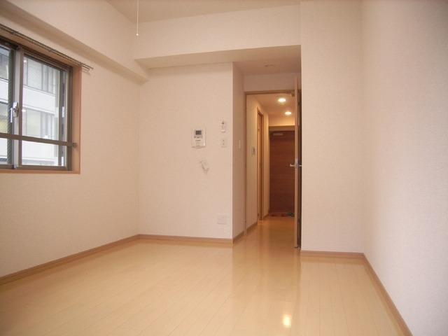 居室・リビング　別号室イメージ