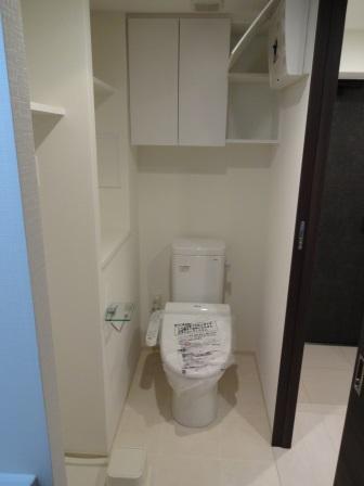 トイレ　※別部屋の参考写真です。