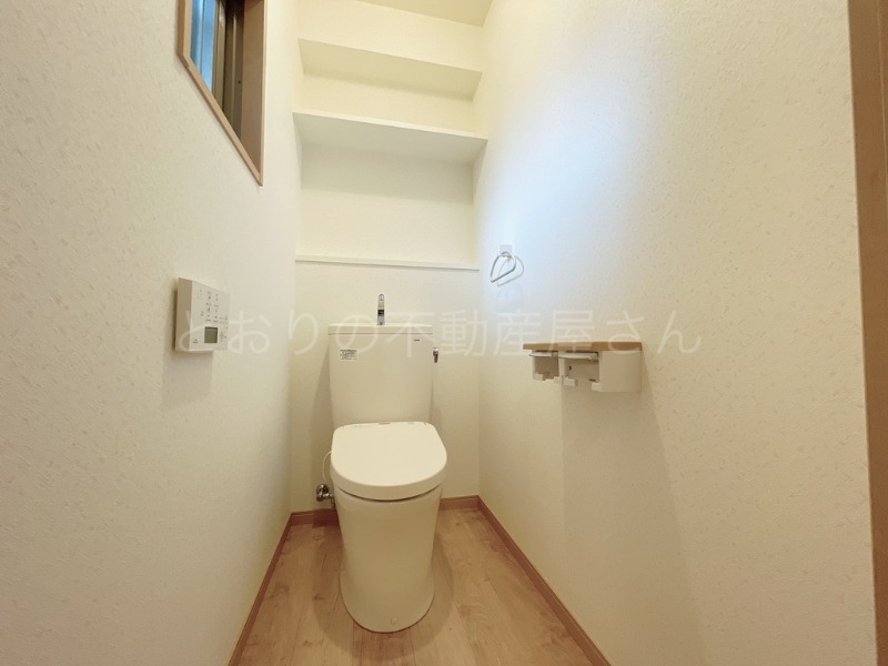 トイレ　ウォシュレット付きトイレ