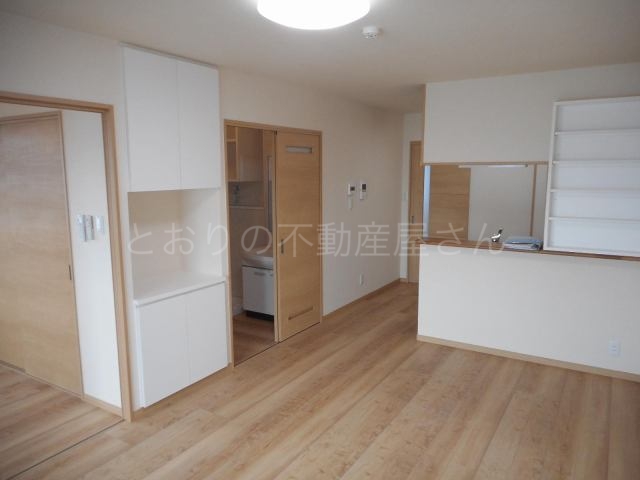 居室・リビング　リビング