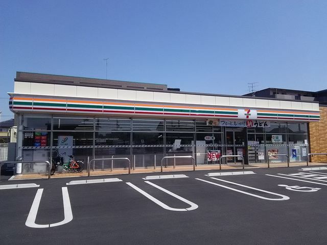 コンビニ　セブンイレブン野洲市三宅店（コンビニ）まで15m