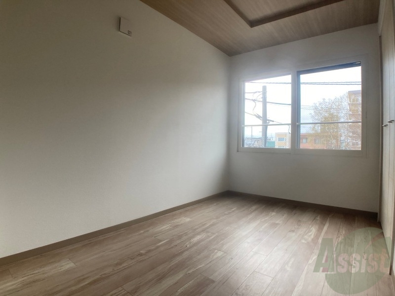 その他部屋・スペース　寝室です。部屋をどう使うかはあなた次第です！