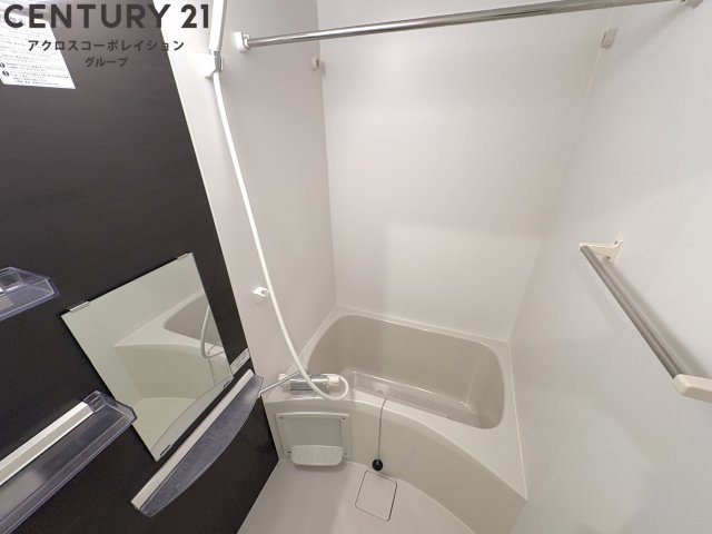 バス・シャワールーム　シンプルで機能的なユニットバスです！