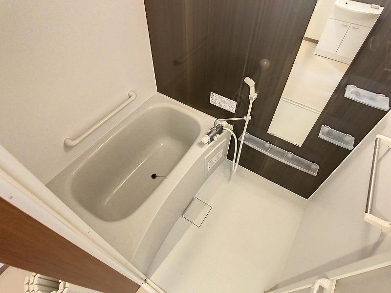 バス・シャワールーム　浴室