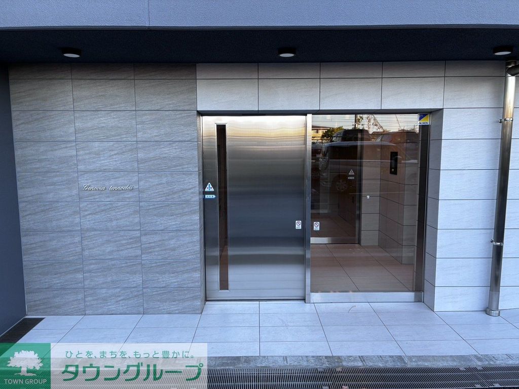 エントランス　エントランス