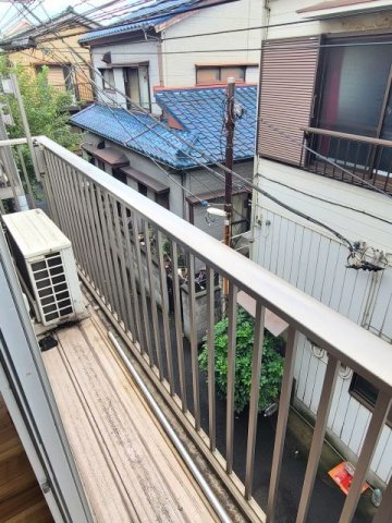 バルコニー　便利で嬉しいバルコニー付きです♪