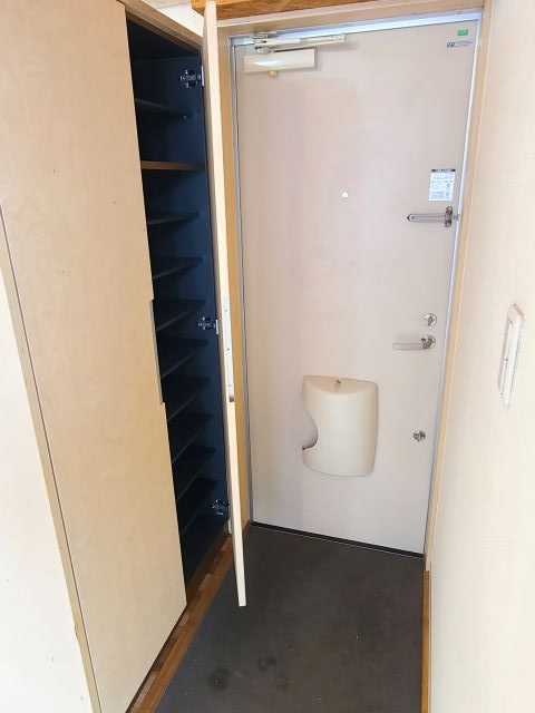 玄関　大容量のシューズボックス♪