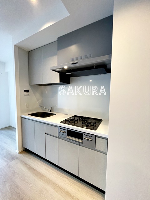 キッチン　広々使える快適な調理スペースです♪