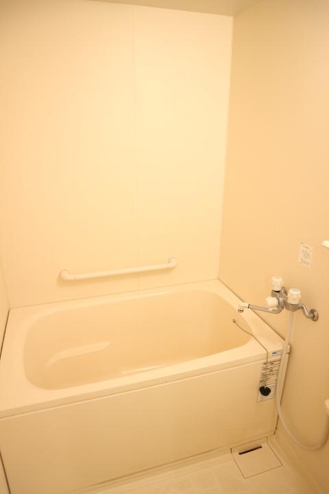 バス・シャワールーム　追い焚き機能付きの