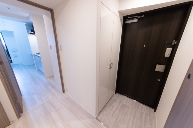 玄関　落ち着いた玄関です