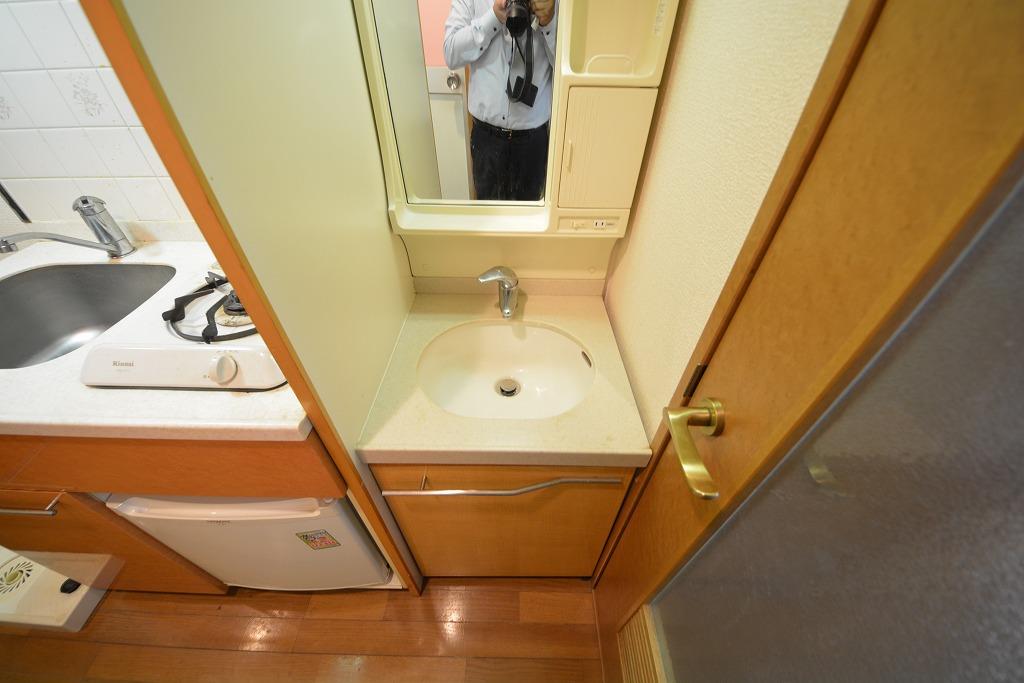 洗面設備　独立洗面台