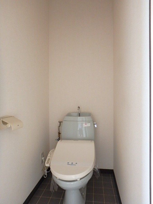 トイレ　図面と現状に相違がある場合には現状を優先