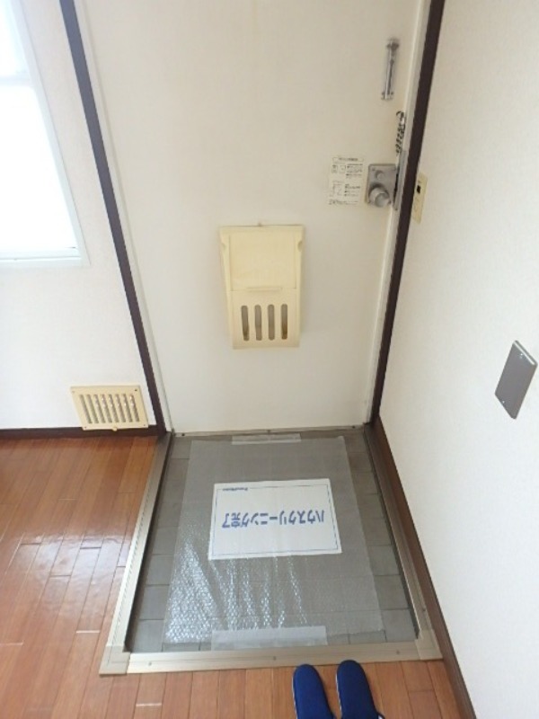 玄関　図面と現状に相違がある場合には現状を優先