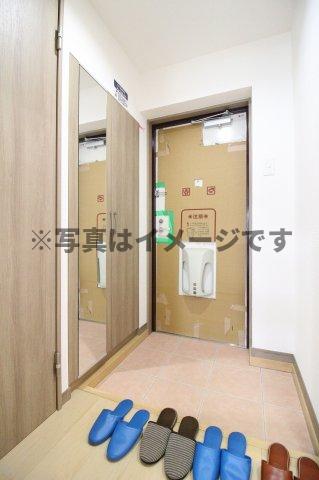 玄関　落ち着いた玄関です