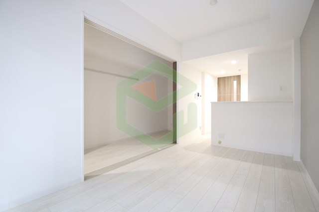 居室・リビング　スタンダードな洋室です