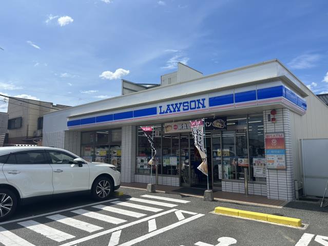 コンビニ　ローソン（コンビニ）まで2675m