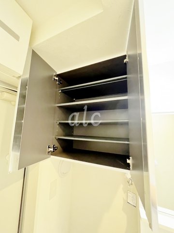 玄関　シューズボックス