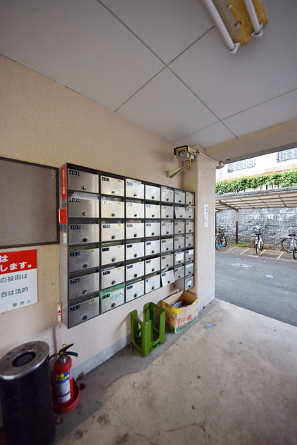 エントランス　★あの人からの手紙届いたかしら★