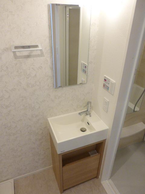 洗面設備　洗面設備