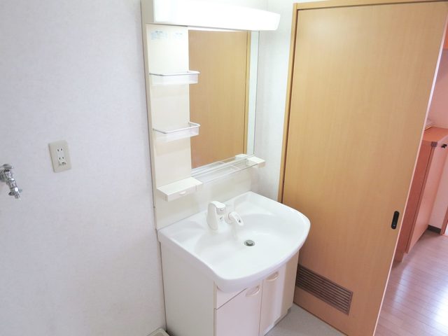 洗面設備　独立洗面台です★