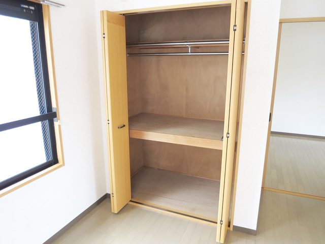 収納　洋室のクローゼットです！