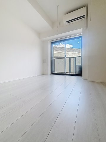 居室・リビング　個人の部屋や寝室として使える洋室です