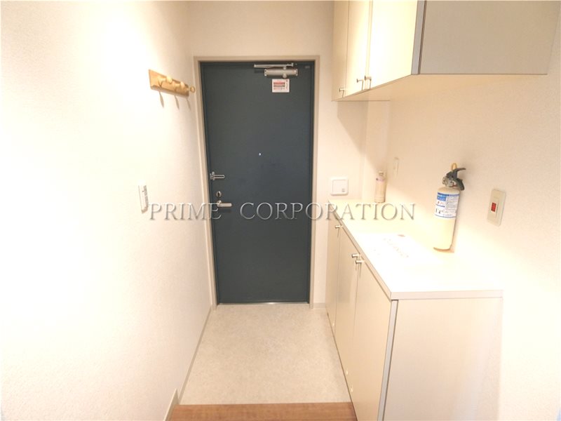 玄関　※参考写真※