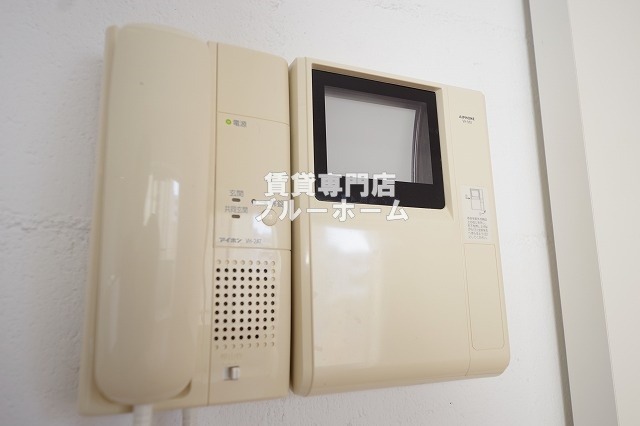 セキュリティ　モニター付きインターホン！